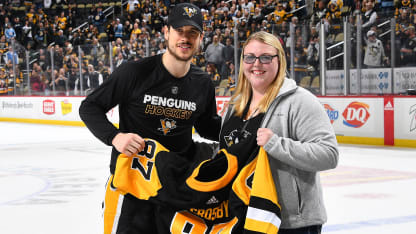 crosby fan appreciation night