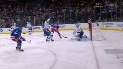 Zibanejad réduit l'écart en A.N.