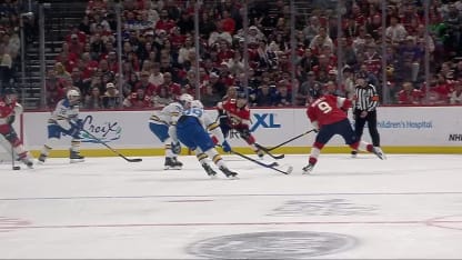 Reinhart complète le tic-tac-toe en A.N.