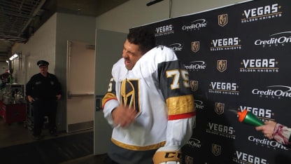 Reaves gets pranked by reporter