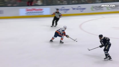 NYI@CBJ: Horvat scores goal against Jet Greaves