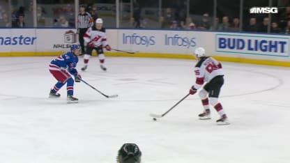 Un doublé pour Hughes