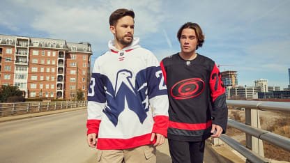 chandails Canes Caps