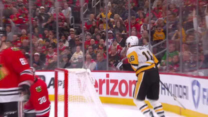PIT@CHI: Brazeau has a hat trick against the Blackhawks