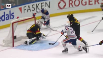 Brown double l'avance en 3e période