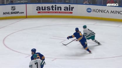 Sturm donne l'avance aux Sharks