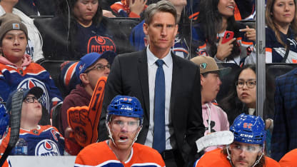 Kris Knoblauch gets win in debut as Edmonton Oilers coach