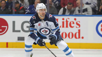 Jets : Dillon suspendu trois matchs pour mise en échec illégale à la tête