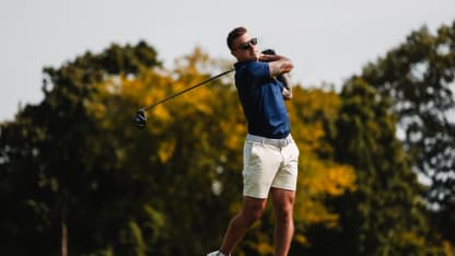 Islanders Attempt Happy Gilmore Swing at Golf Outing