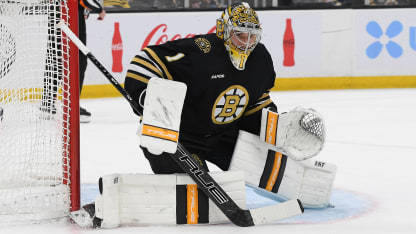 Jeremy Swayman signs eight year contract with Boston Bruins