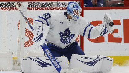 Maple Leafs Woll blessé Stolarz départ Montréal