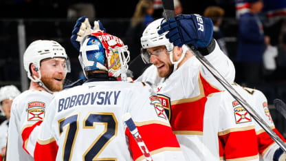 Sergei Bobrovsky von den Florida Panthers der schnellste Torwart mit 400 NHL-Siegen