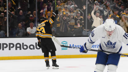 Toronto Maple Leafs Boston Bruins game recap October 26