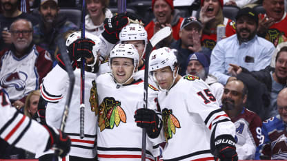 Philipp Kurashev und Lukas Reichel erzielen wichtige Tore bei Sieg der Chicago Blackhawks