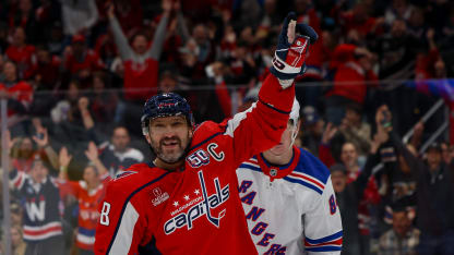 Ovechkin opens the scoring with No. 856