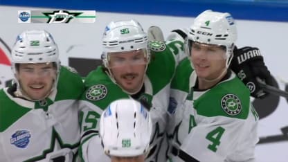 Stars score 2 in 34 seconds