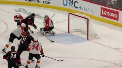 Martinook buries backhand