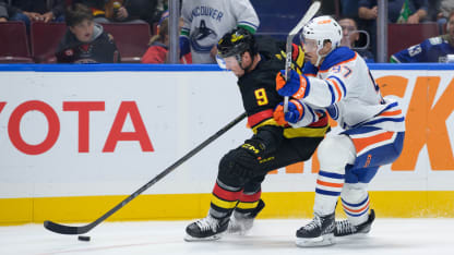 Edmonton Oilers v Vancouver Canucks