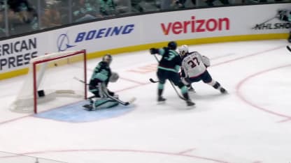 CBJ@SEA: Aston-Reese scores goal against Joey Daccord