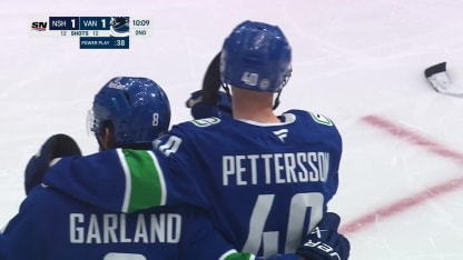 Pettersson's power play tally