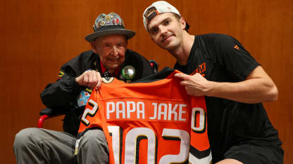 Ducks to Honor 101-Year-Old World War II Veteran 'Papa Jake' Larson Friday Night