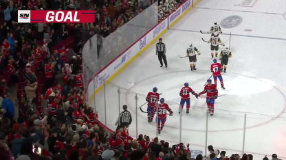 VGK@MTL: Struble scores goal against Adin Hill