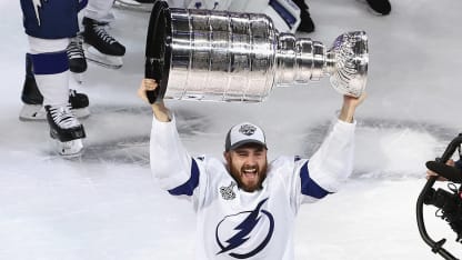 Shattenkirk retires cup