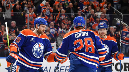 VGK@EDM: Brown scores goal against Adin Hill