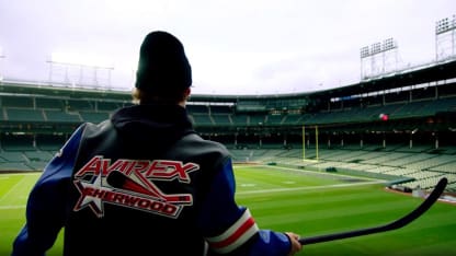 Bedard visits Wrigley Field