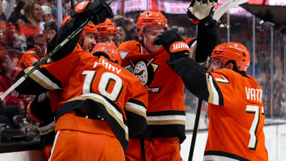 New Jersey Devils Anaheim Ducks game recap December 31