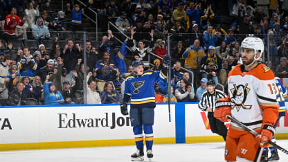 ANA@STL: Tucker scores goal against Lukas Dostal