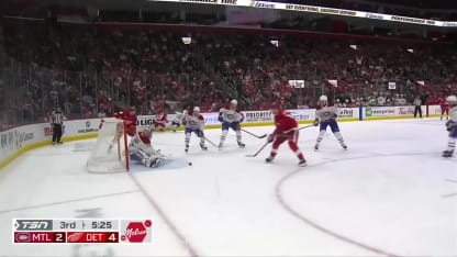 MTL@DET: Montembeault with a great save against J.T. Compher