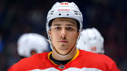 Andrei Kuzmenko traded to Flyers from Flames for Morgan Frost, Joel Farabee