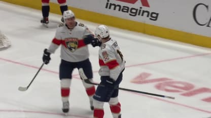 FLA@WSH: Tkachuk scores goal against Logan Thompson