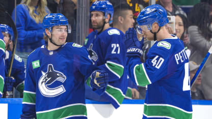 Tre svenskar bakom Canucks seger mot Blackhawks
