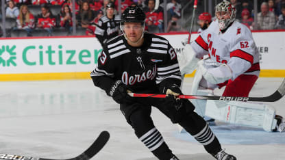 Jesper Bratt NJD focal point 1st rd vs CAR
