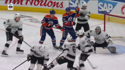 Henrique starts off Oilers