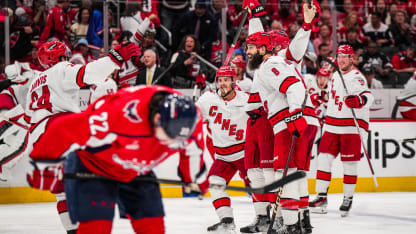 Skottglada Hurricanes bortaslog Capitals
