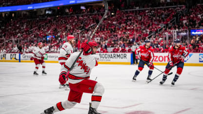 Carolina Hurricanes stick to offense plan in Game 3