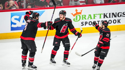 Roslovic sparks Hurricanes to win in Game 3