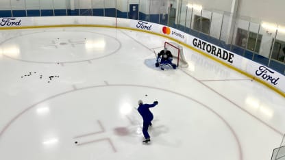 Anthony Stolarz ‘progressing,’ back on ice for Toronto