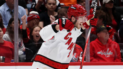 Svechnikov brise l'impasse tard en 3e période