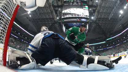 Hellebuyck rånar Rantanen