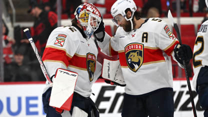 Panthers show off playoff pedigree in Game 1 win over Hurricanes