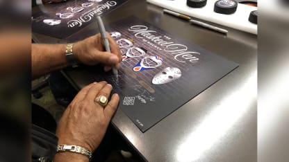 Grant signs