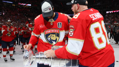 Schmidt cup handoff to Jones