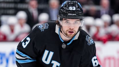 Maccelli échangé aux Maple Leafs par le Mammoth