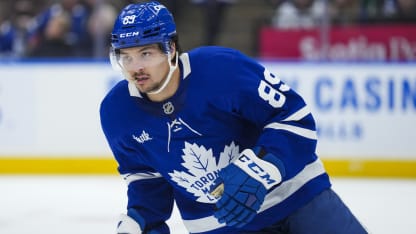 Nicholas Robertson avoids arbitration signs 1 year contract with Toronto Maple Leafs