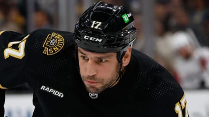 Milan Lucic contrat essai professionnel Blues