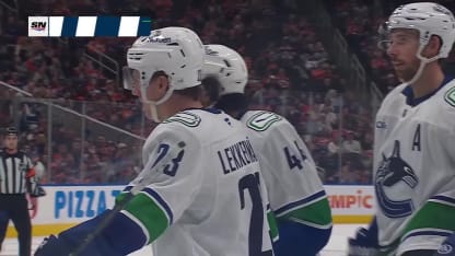 Lekkerimäki reducerar för Canucks